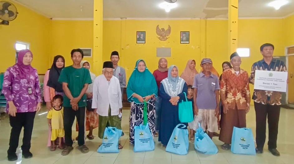 Upaya Pemprov Jateng Tangani Korban Banjir Rob Demak, dari Pelayanan Kesehatan Gratis hingga Bantuan Sembako