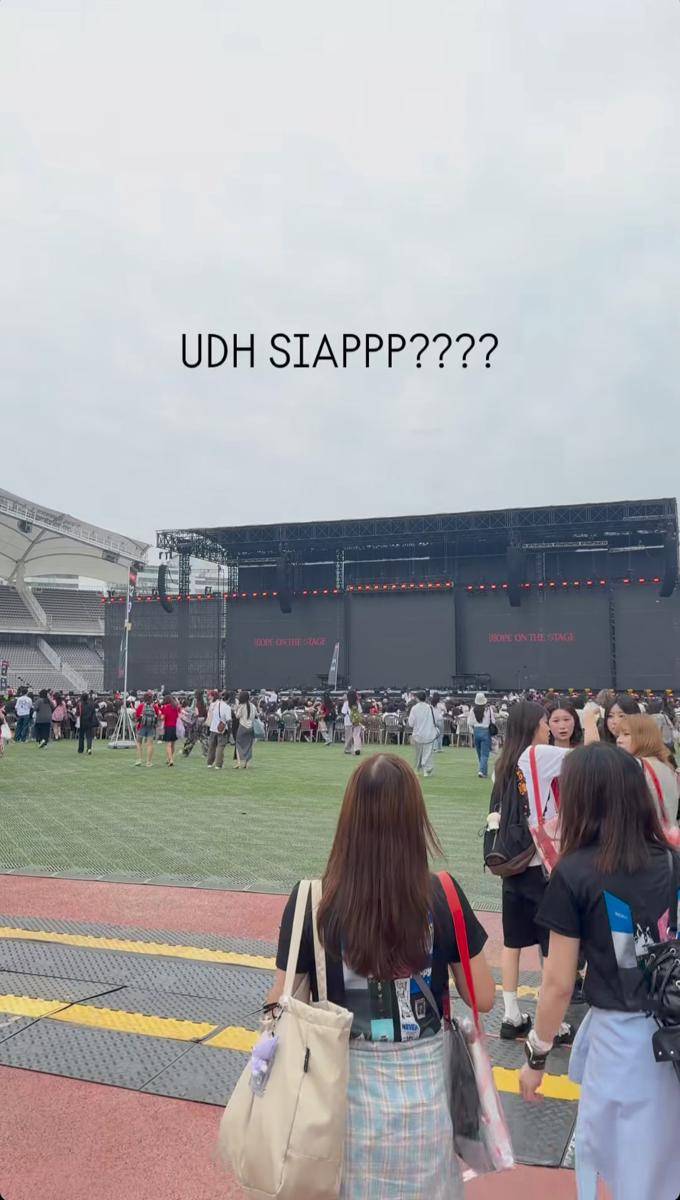 potret Audi Marissa ke BTS FESTA 2025 (Instagram.com/audimarissa2025)