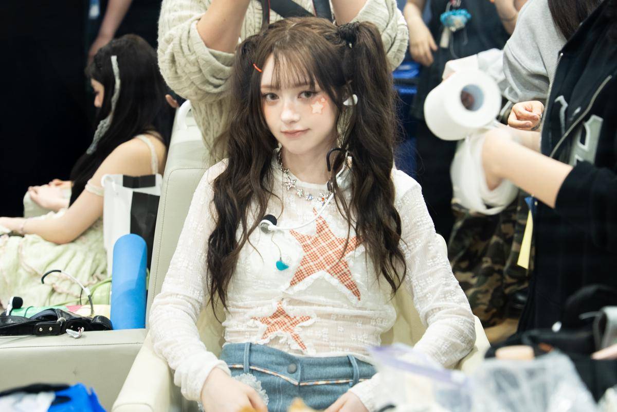 Moon Chanelle FIFTY FIFTY (dok. Weverse/FIFTY FIFTY)