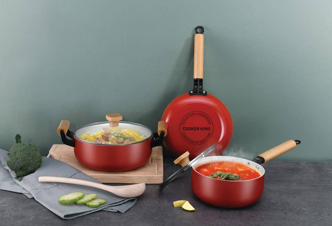 ilustrasi alat masak (unsplash.com/Cooker King)