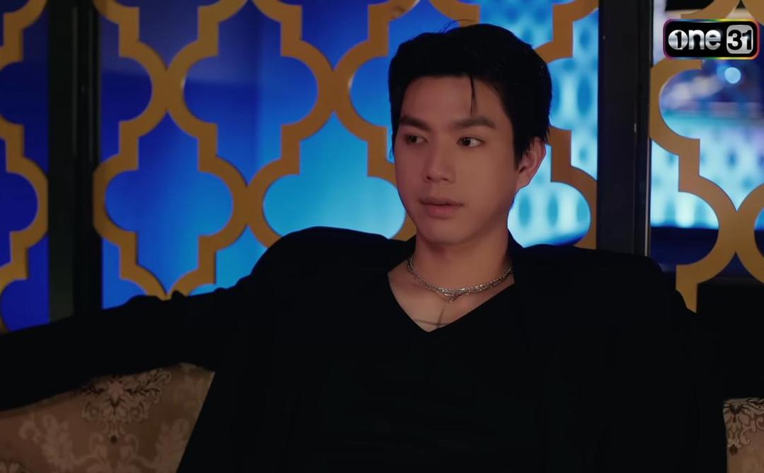 7 Fakta Peran Bright Norraphat dalam Drama Thailand Rabbit on the Moon