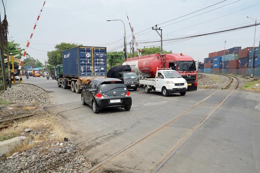 Simak Bolo! Jalan Ronggowarsito Semarang Ditutup, Ada Perbaikan Rel KA
