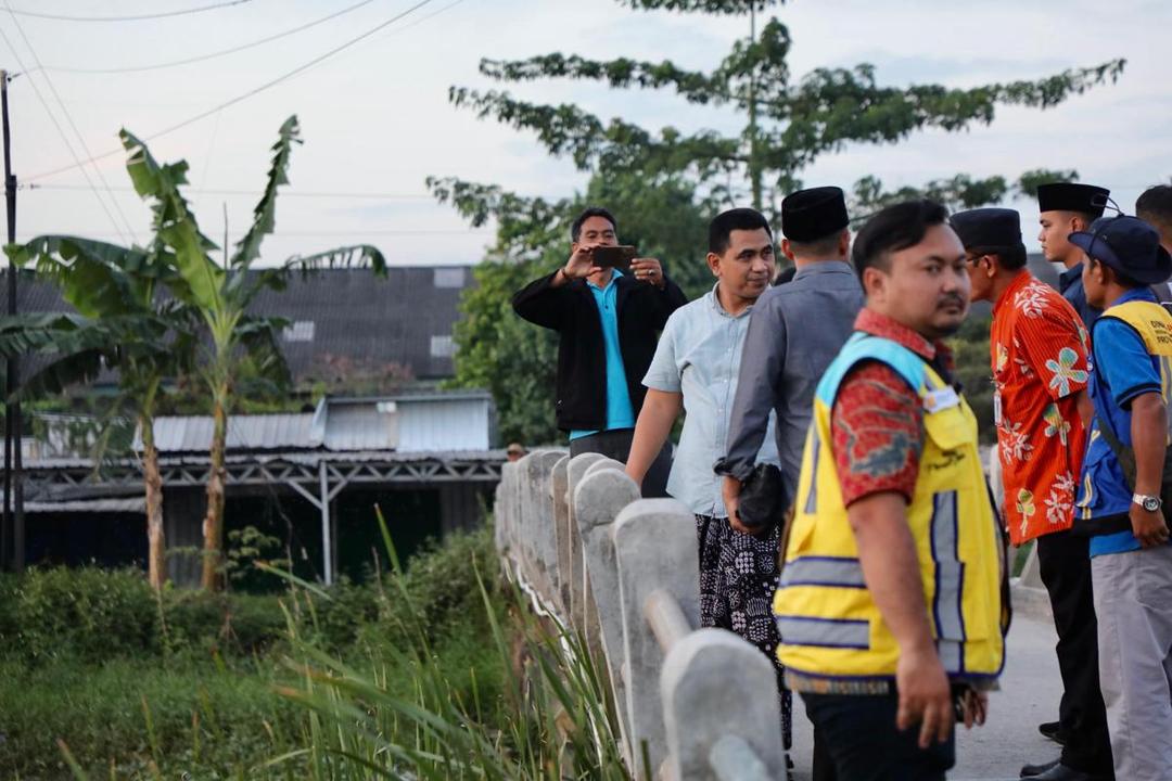 Gus Yasin Pede Kegiatan Keroyokan OPD Bisa Atasi Banjir Sayung Demak