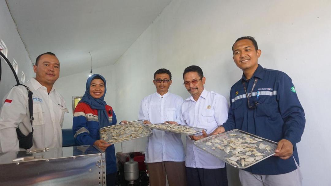 Desa Energi Berdikari Pertamina, dari Limbah Ikan Jadi Cuan