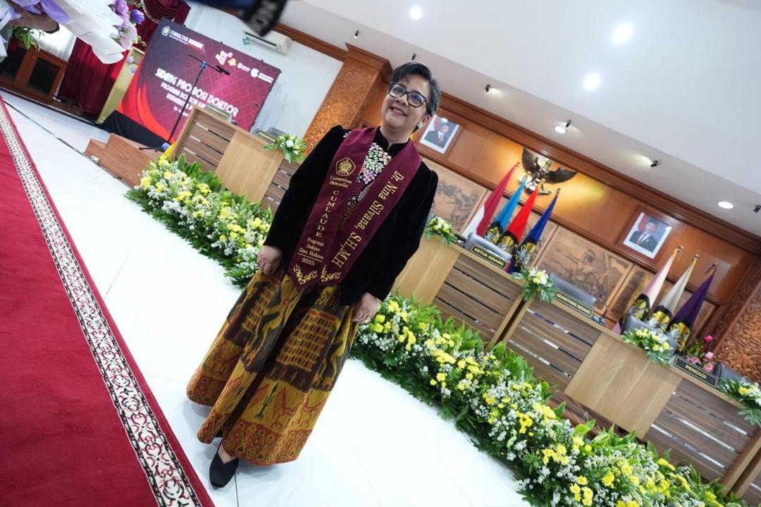 Istri Bos Persija Lulus S3, Jadi Ahli Hukum di Olahraga