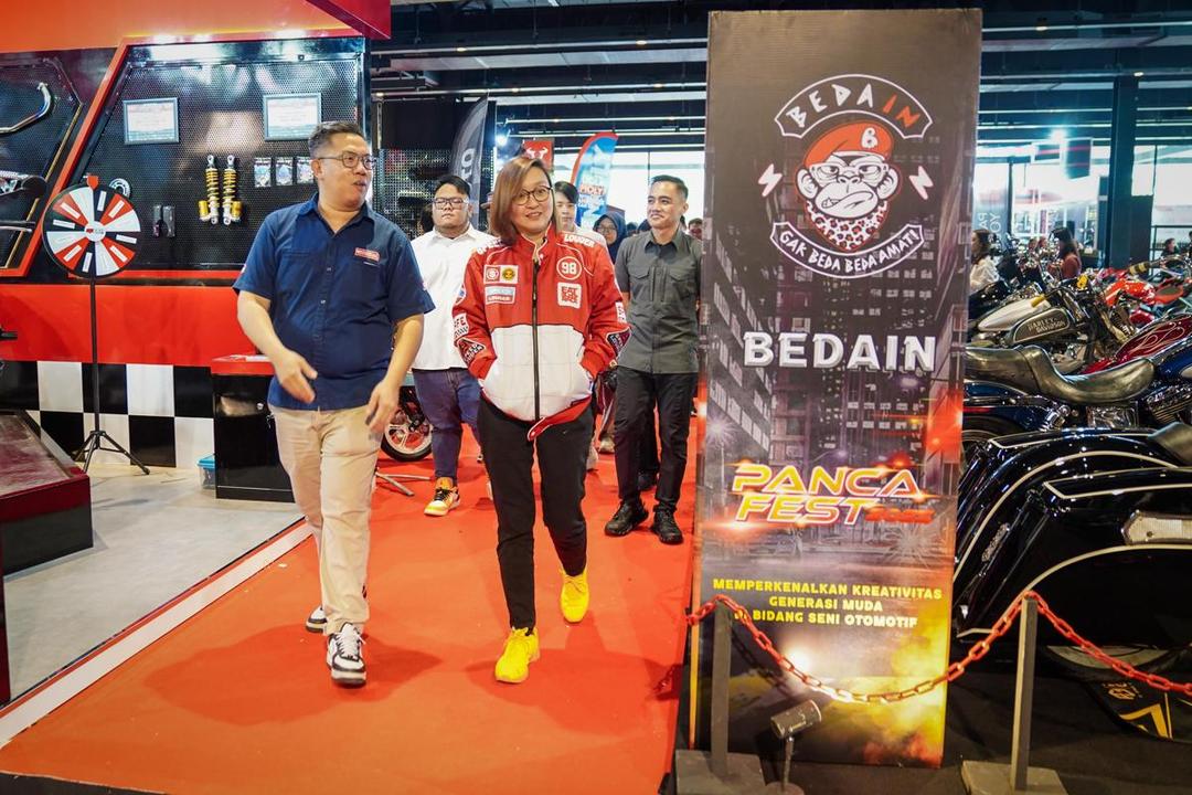 Kolaborasi MaxDecal dengan EKRAF dan Sekuya di Panca Fest 2025