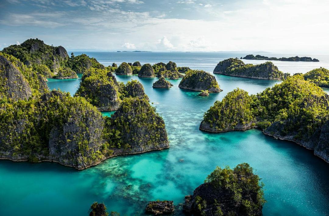 Cara ke Raja Ampat dari Surabaya Naik Transportasi Umum
