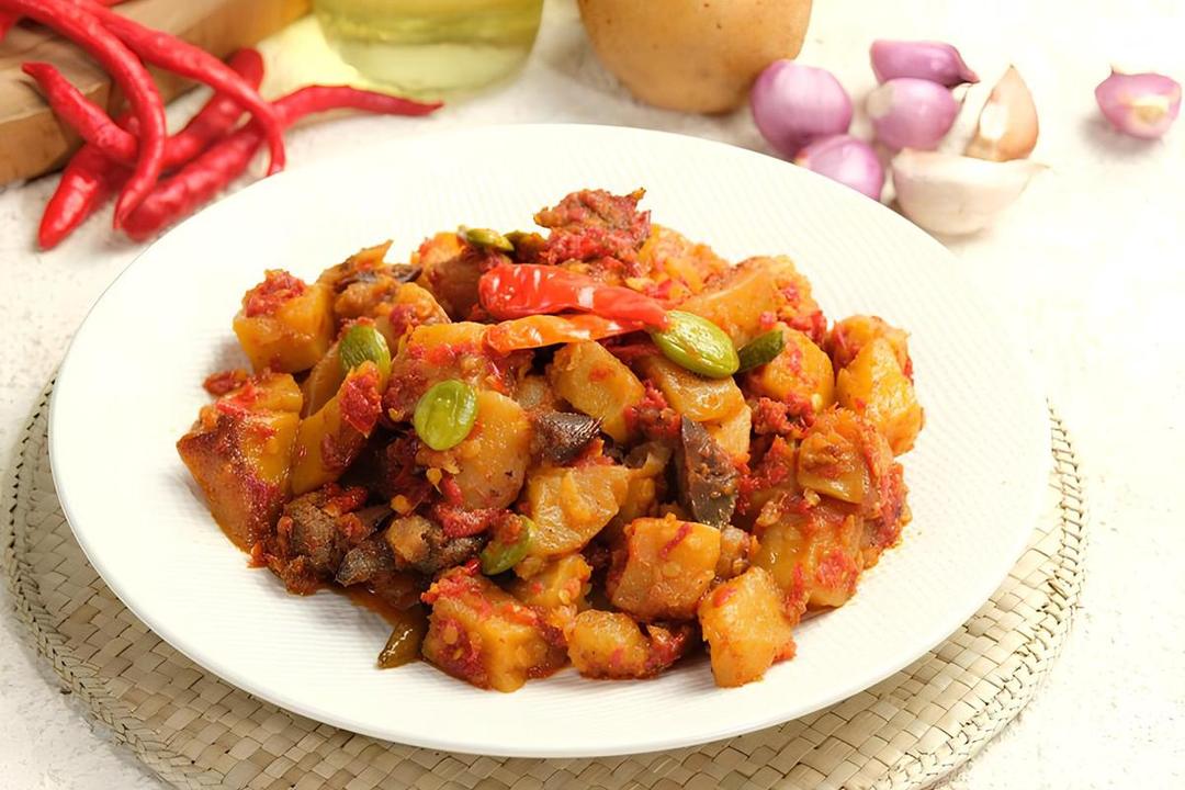 Resep Tumis Kentang Teri Pedas, Cocok untuk Menu Lauk Pendamping Nasi Putih Hangat!