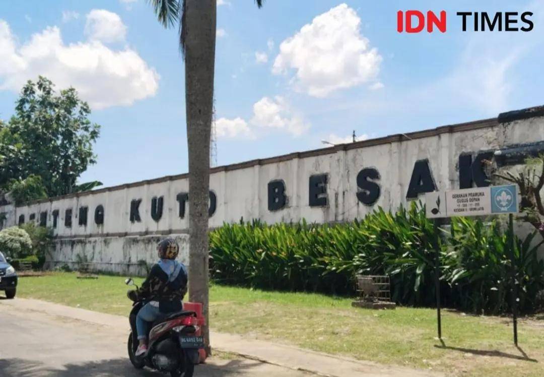 Kawasan Benteng Kuto Besak Palembang (IDN Times/Feny Maulia Agustin)