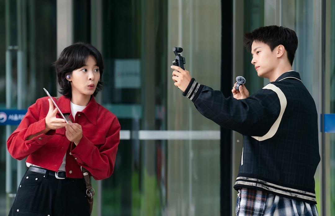 11 Sisi Gelap Universitas Hankuk dalam Oh My Ghost Clients