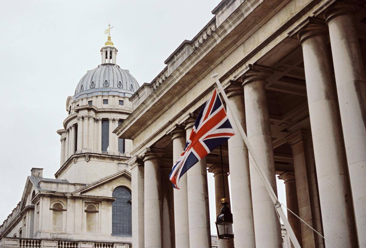 Ilustrasi Bendera Inggris. (unsplash.com/ Lawrence Krowdeed)