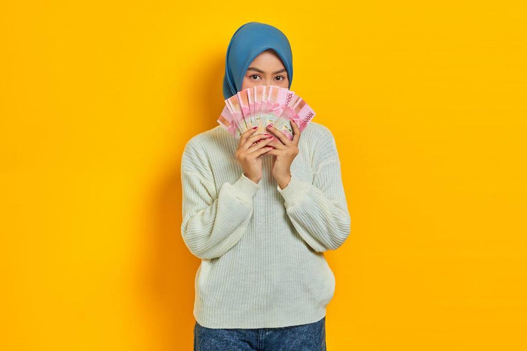 5 Cara Cerdas Mulai Investasi Emas dengan Gaji UMR