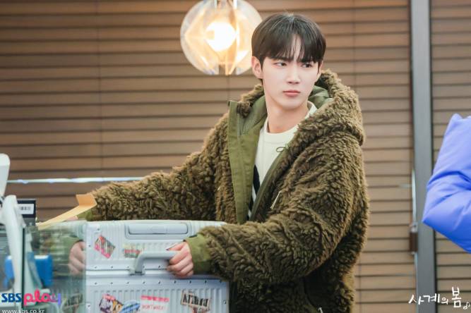 cuplikan drama Spring of Youth (dok. SBS/Spring of Youth)
