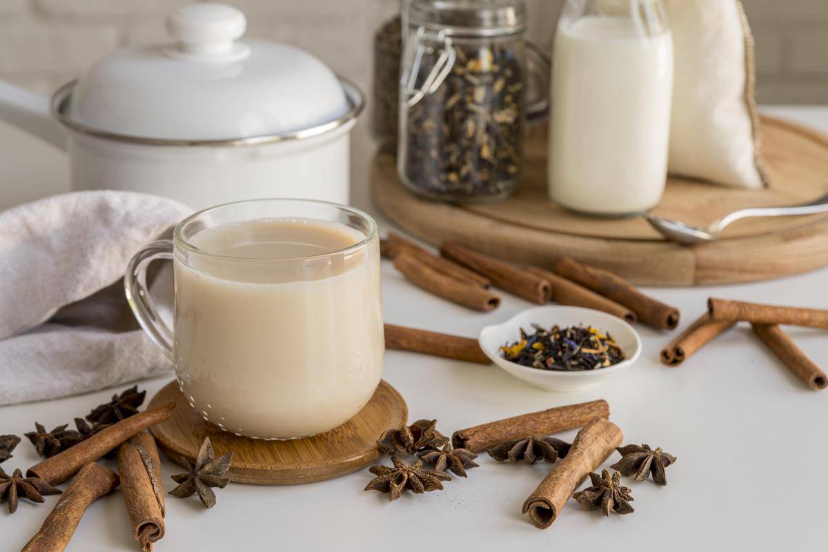 ilustrasi bahan membuat cinnamon oat milk