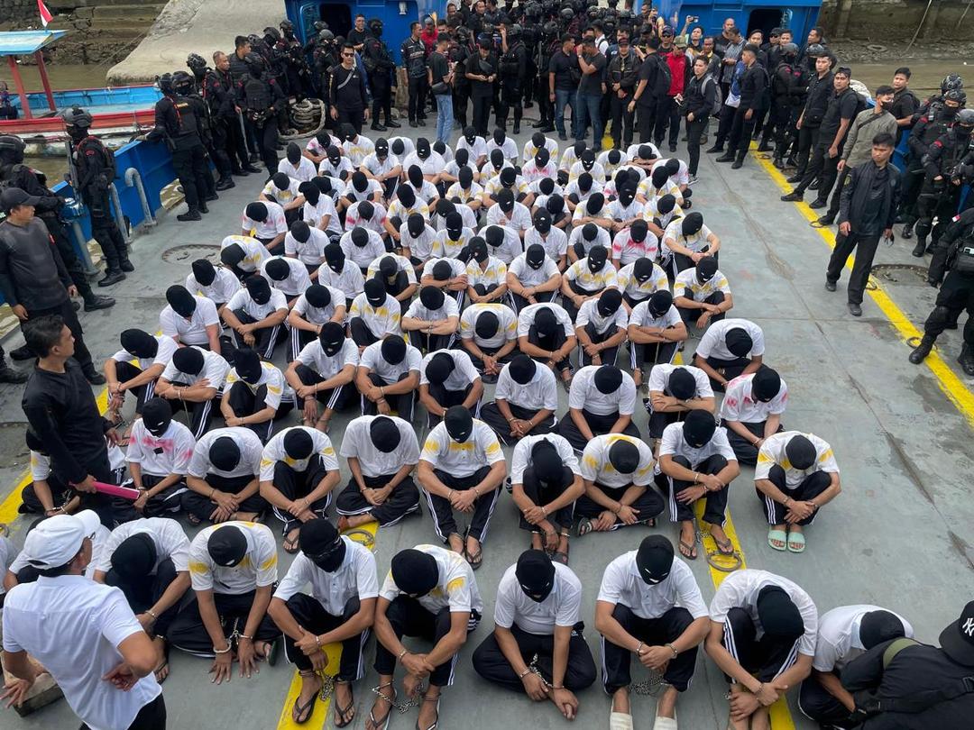 100 Napi Narkoba Dipindah dari Sumatra Utara ke Nusakambangan