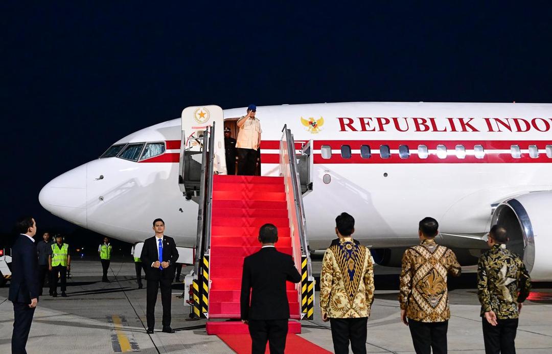 Tiba di Singapura, Presiden Prabowo Siap Hadiri Leaders Retreat