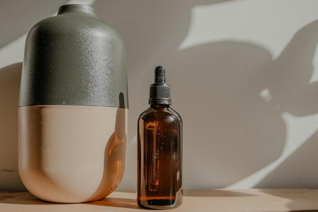 4 Rekomendasi Serum Vitamin C, Kaya Manfaat!