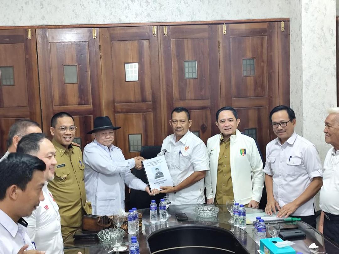 Pertama Kembalikan Berkas, Ini Target Faishol Djausal Calon Ketua KONI Lampung