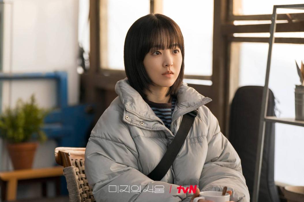 7 Pertimbangan Yu Mi Rae Sebelum Resign di Our Unwritten Seoul