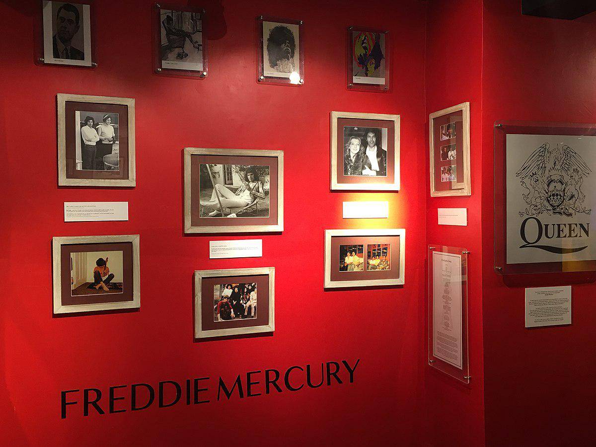potret bagian dalam Museum Freddie Mercury (commons.wikimedia.org/Yamen)