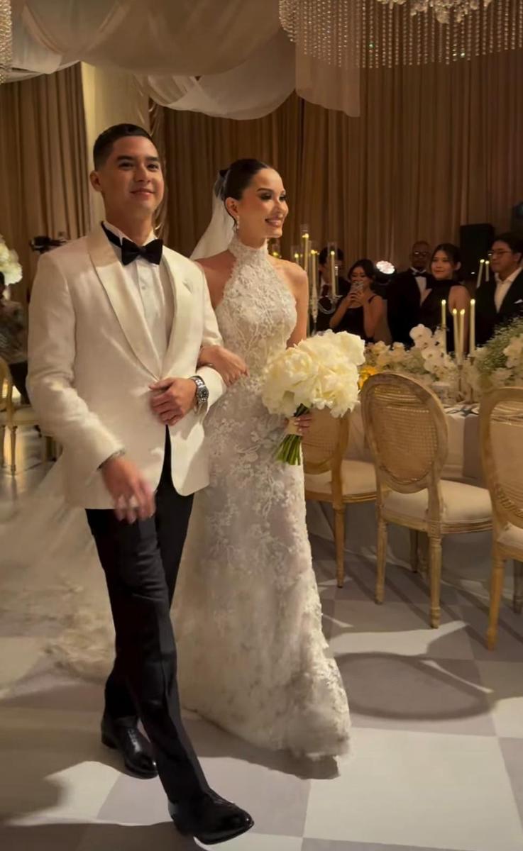 Gaya Alyssa Daguise di Resepsi Pernikahannya