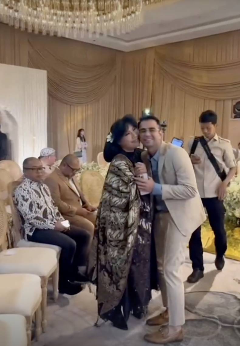 artis di resepsi Al Ghazali dan Alyssa