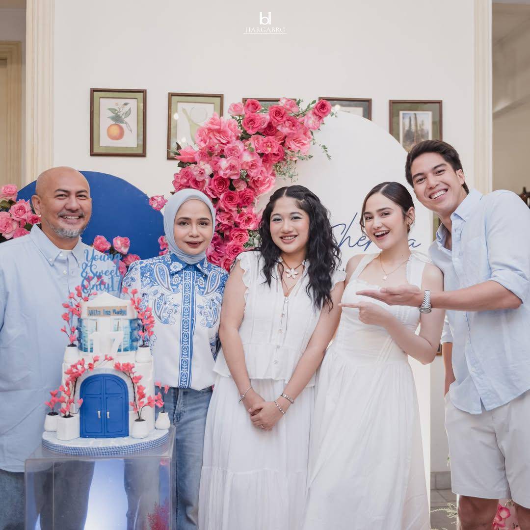 El Rumi di ulang tahun adik Syifa Hadju (instagram.com/sndihadju)