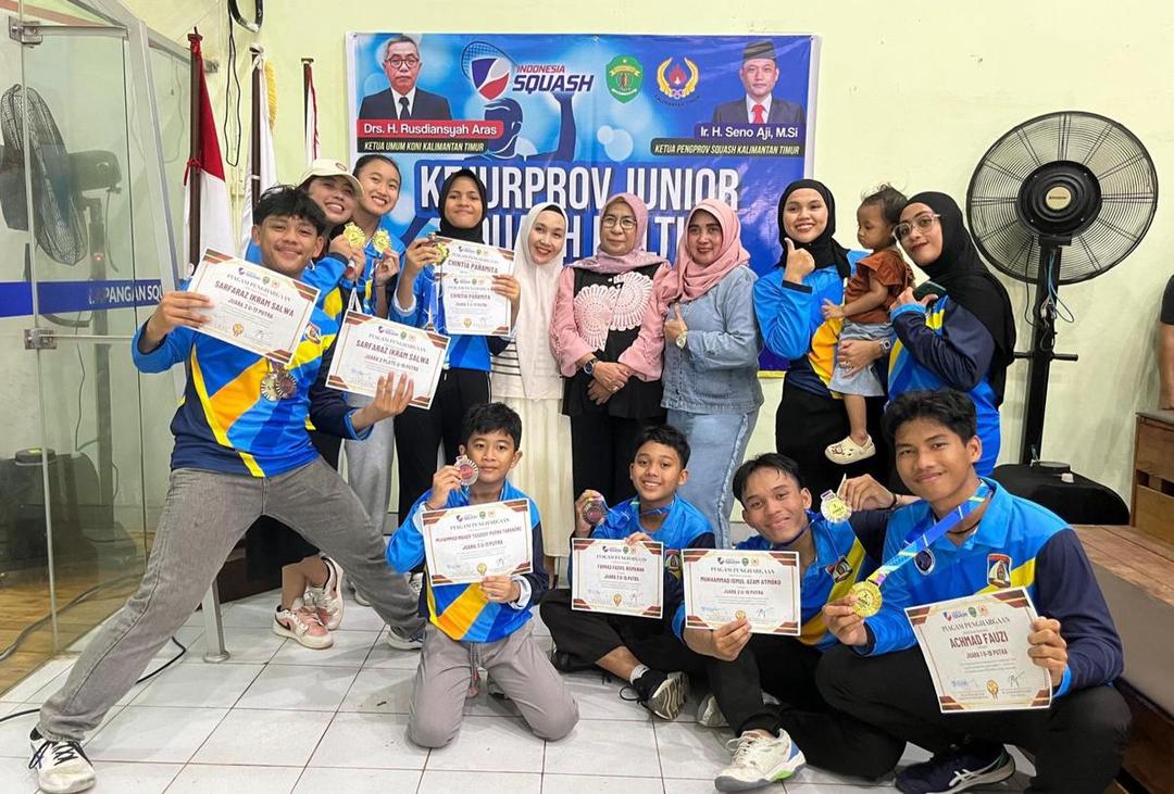 Borong Sembilan Medali, Balikpapan Juara Umum Kejurprov Squash Junior di Samarinda