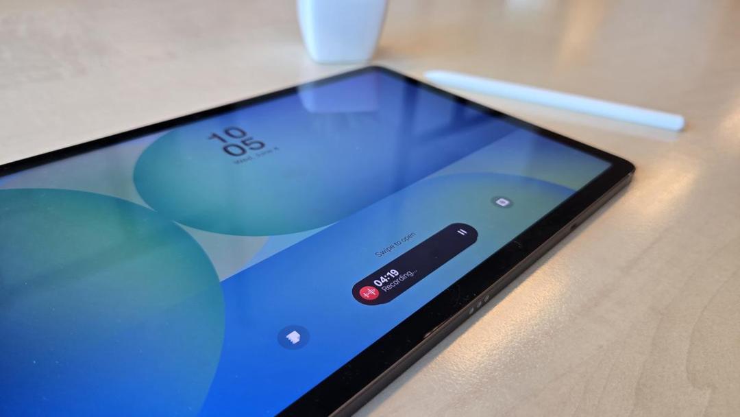 Samsung Galaxy S10 FE (dok. Samsung)