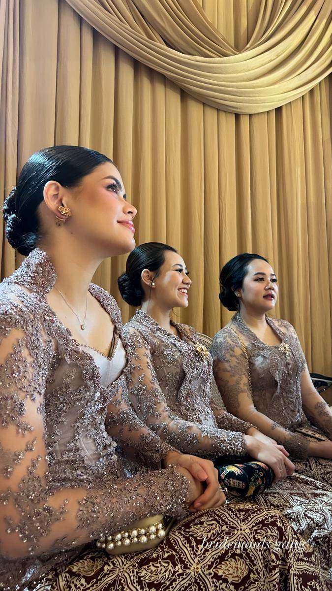 bridesmaid di akad Alyssa Daguise (instagram.com/melsek)