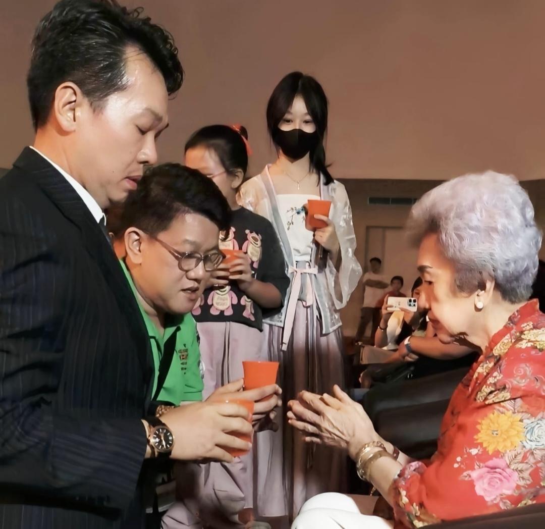 Carnegie School dan ITB Carnegie Ajarkan Murid Berbakti lewat You Are Wonderful Parents 2025