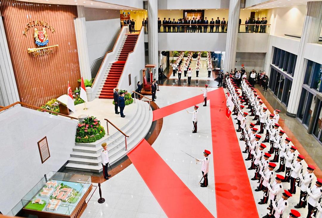 Prabowo Disambut Upacara Kenegaraan di Singapura
