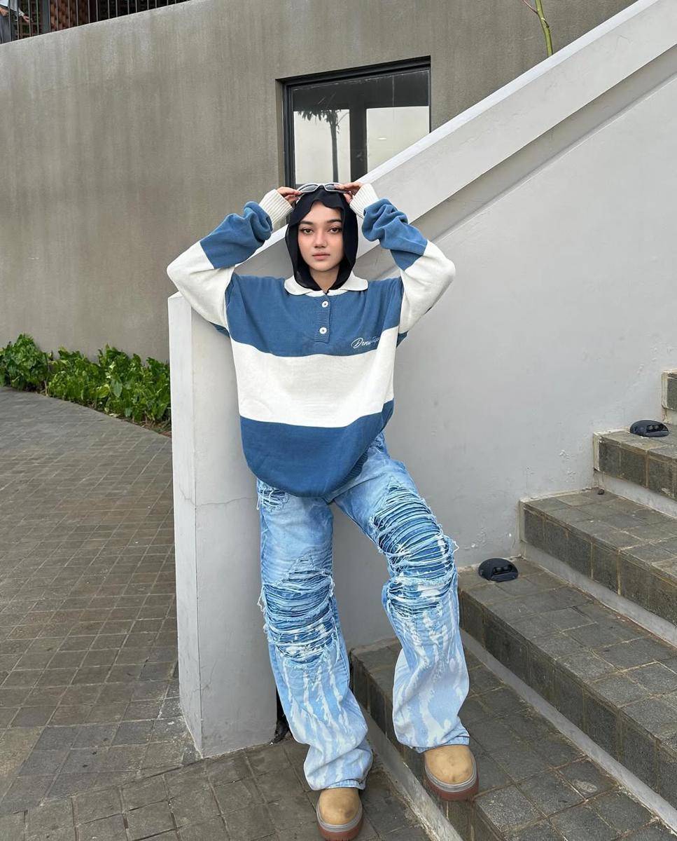 Tia Santika (instagram.com/tiasantika09)