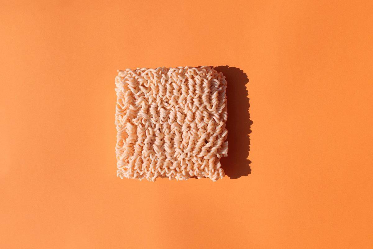ilustrasi bahan membuat mie goreng (unsplash.com/Fernando Andrade)