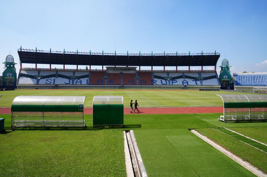 OC Piala Presiden 2025 Cek Kesiapan Stadion Si Jalak Harupat