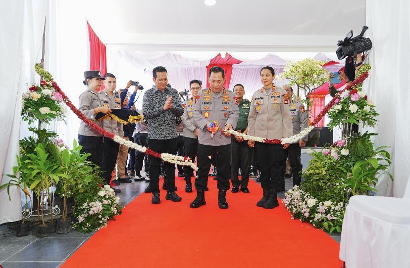 Kapolri Resmikan SPPG Polres Jembrana, Komitmen Sukseskan Program MBG