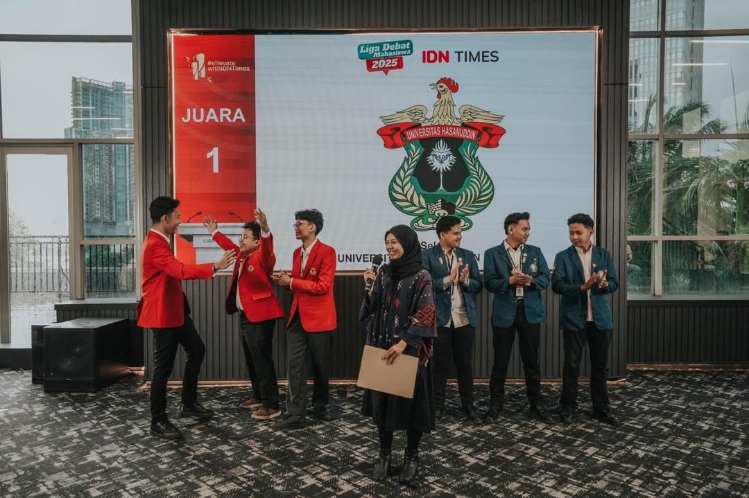 Final Liga Debat Mahasiswa IDN Times 2025 di IDN Media HQ, Jakarta, Selasa (17/6/2025). IDN Times/Herka