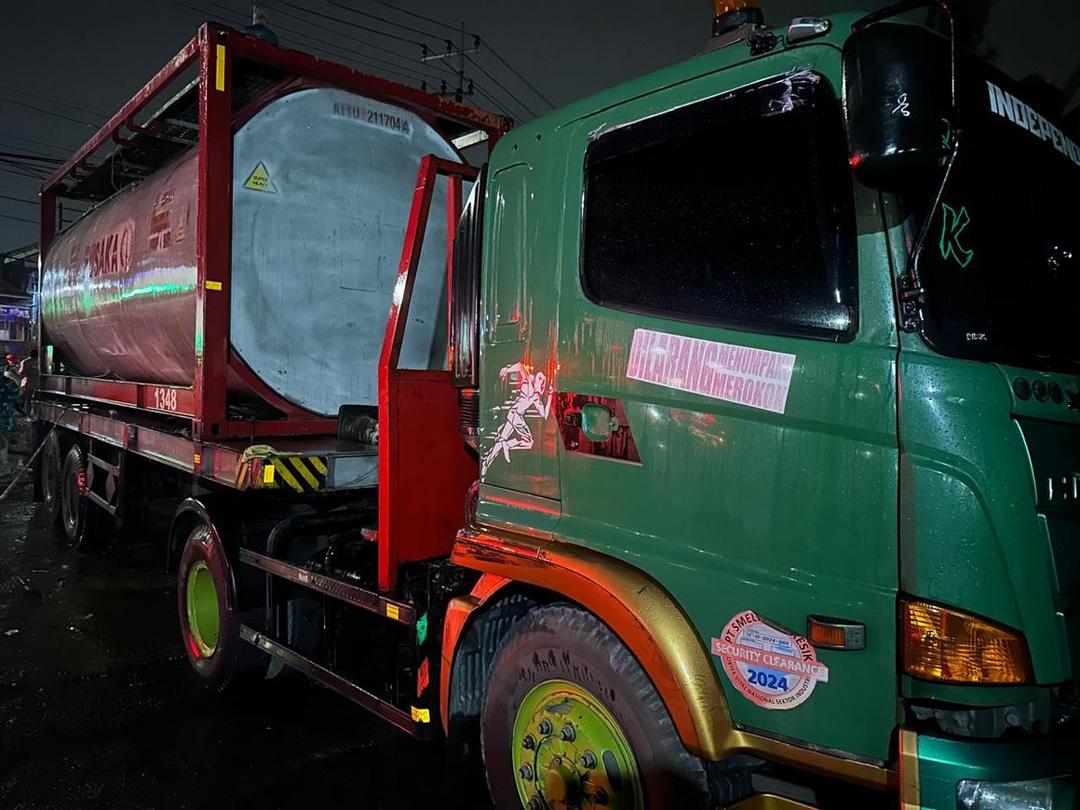 Diduga Keracunan Tangki Oli di Sidoarjo,  Dua Orang Tewas dan Tiga Kritis