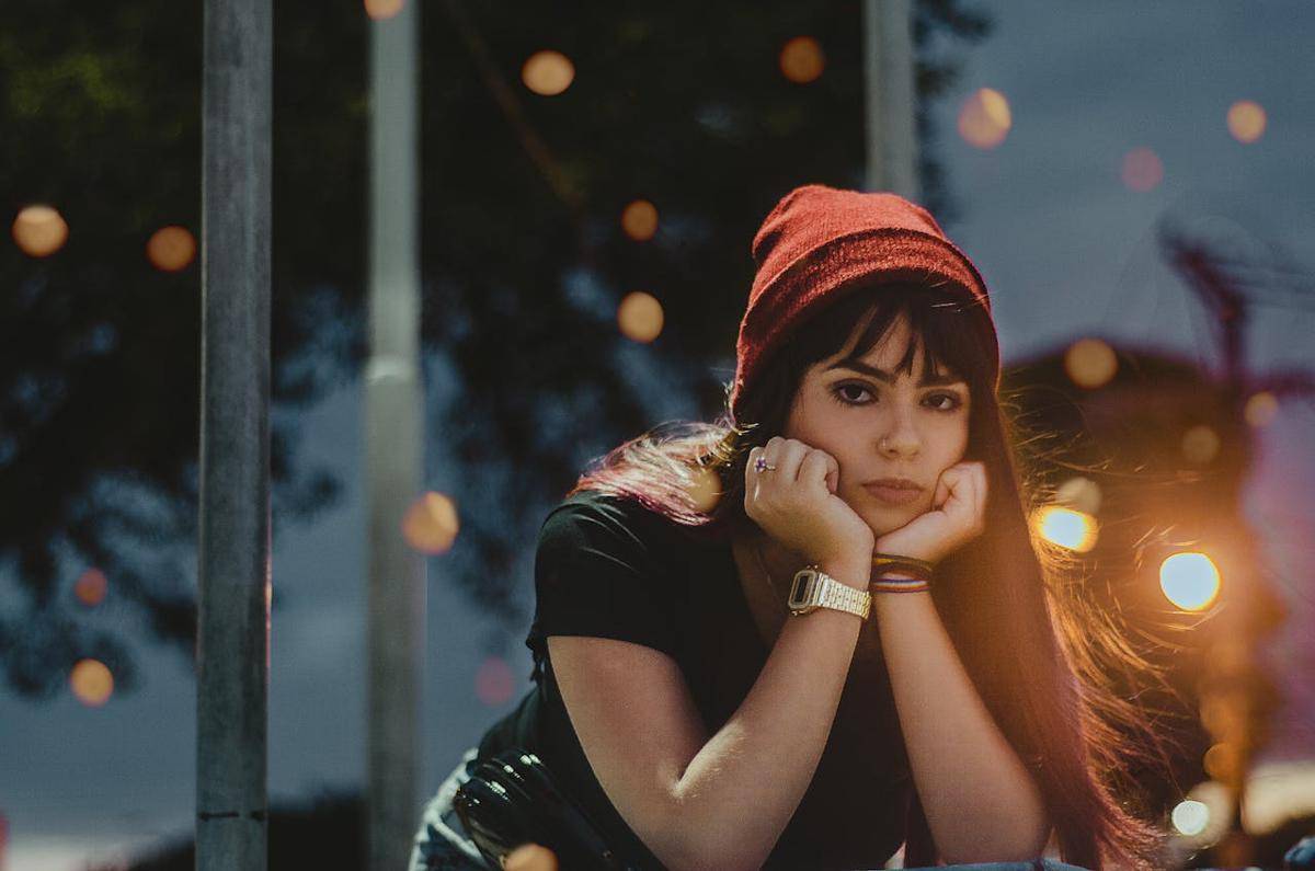 ilustrasi merasa bosan (pexels.com/Alan Retratos)