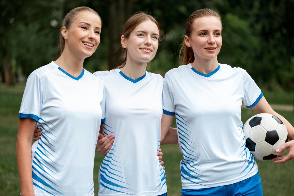 7 Rekomendasi Jersey Perempuan yang Nyaman untuk Olahraga