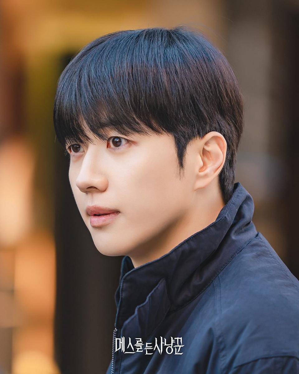 still cut drama Korea Hunter With A Scalpel (instagram.com/seri xplusu)