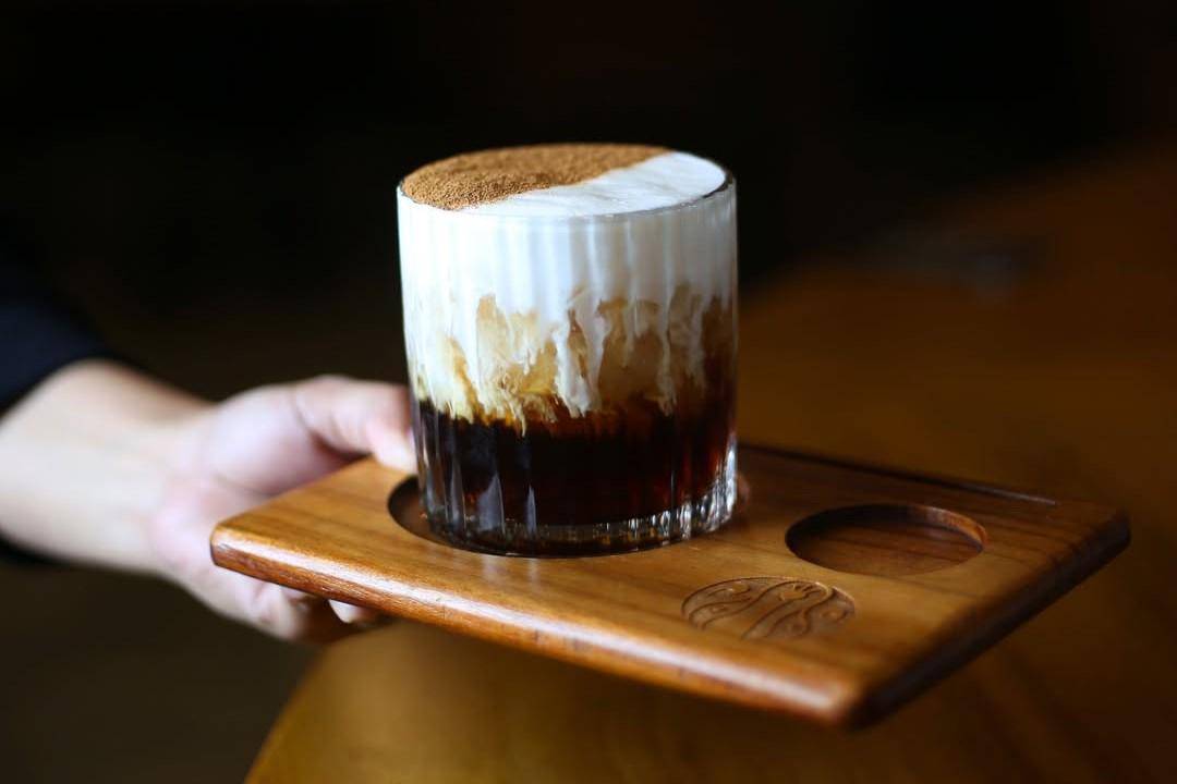Potret menu Iced Cinnamon Cream JCO Reserve 