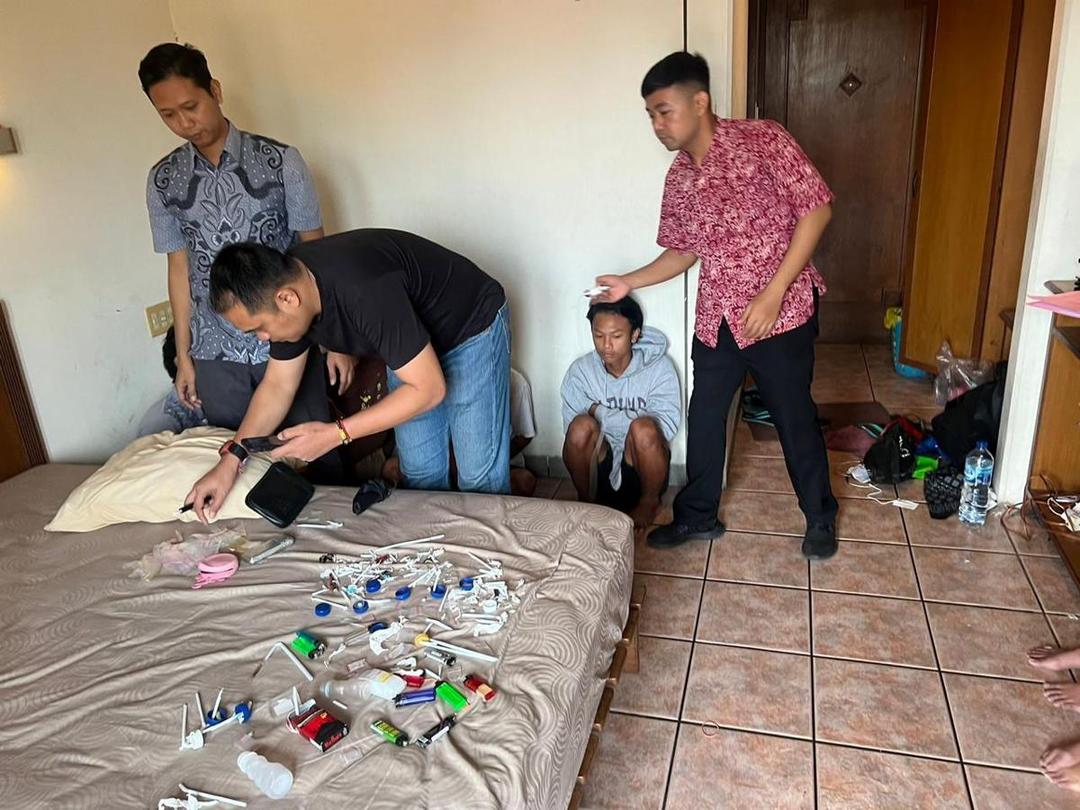 Dilaporkan Hilang, Gadis di Surabaya Ditemukan di Hotel Bersama 4 Pria 
