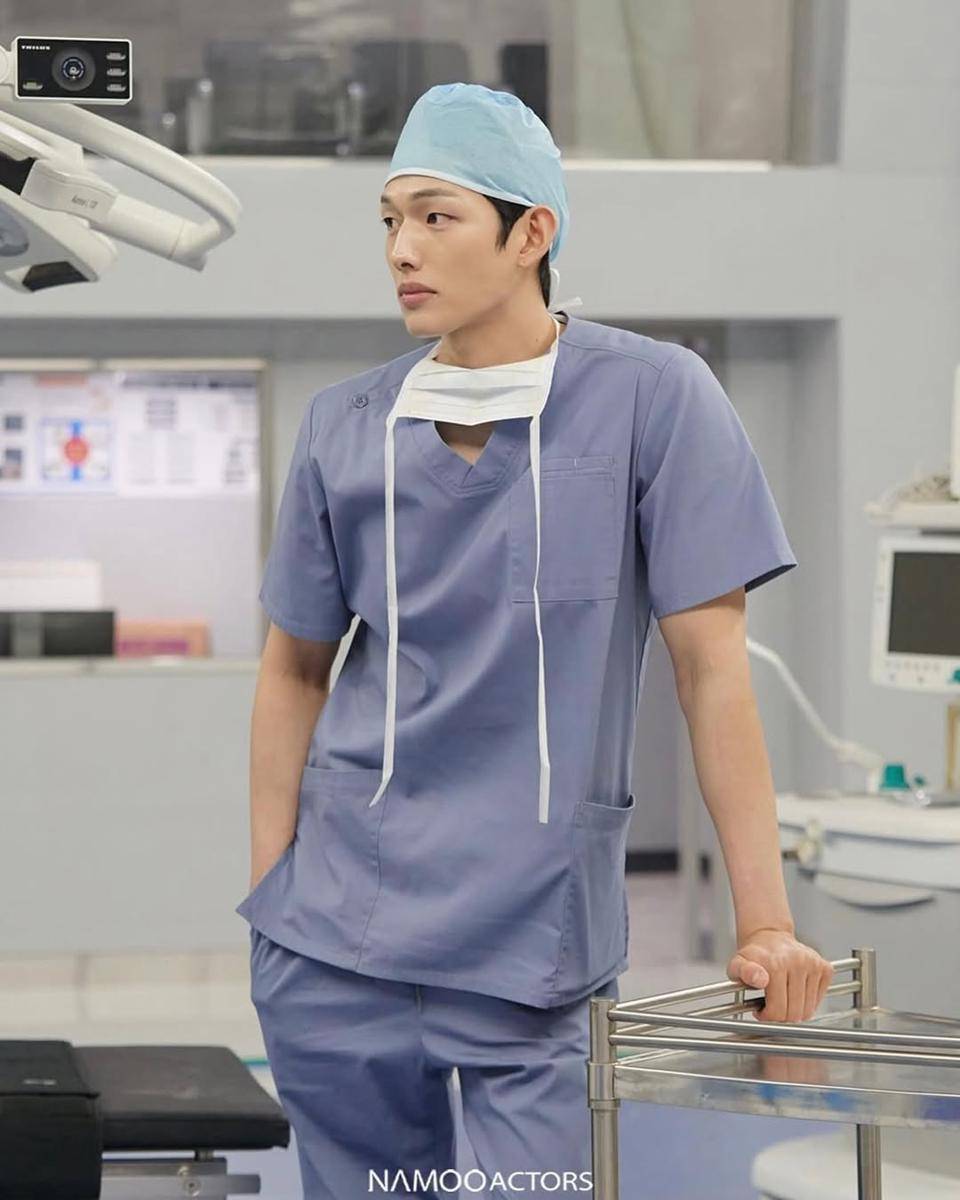 potret aktor Lee Jung Shik (instagram.com/leejungsicc)
