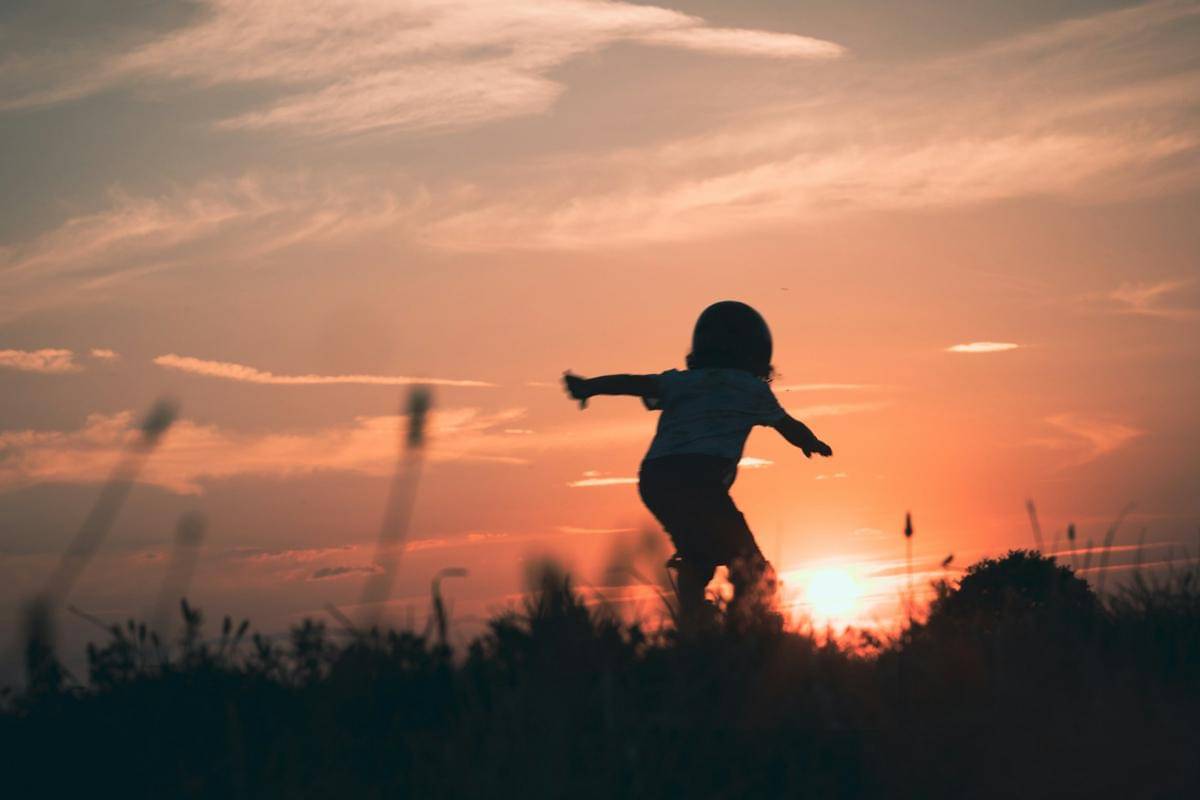 ilustrasi masa kecil (unsplas.com/Rapha Wilde)