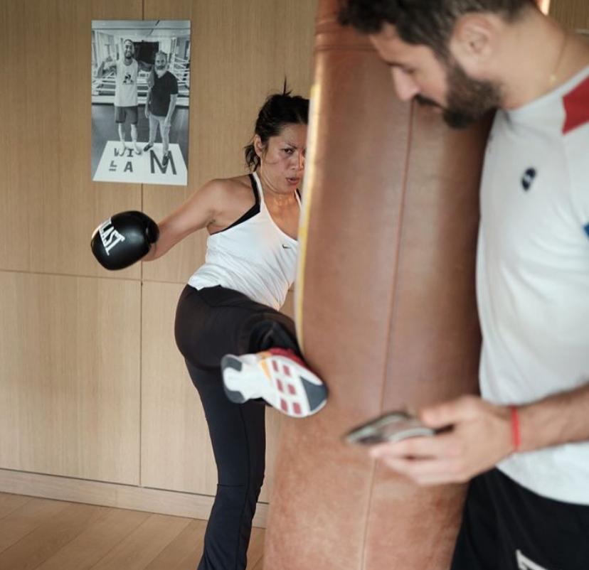 Anggun C. Sasmi latihan kickboxing demi karakater di serial Reacher Season 4 