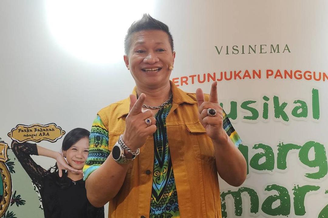 Mang Saswi Senang Bawa "Bala-Bala Gorengan" di Musikal Keluarga Cemara