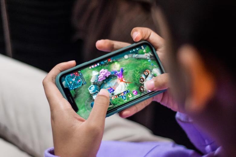 5 Waktu Terbaik Bermain Mobile Legends, Antisipasi Dark System!