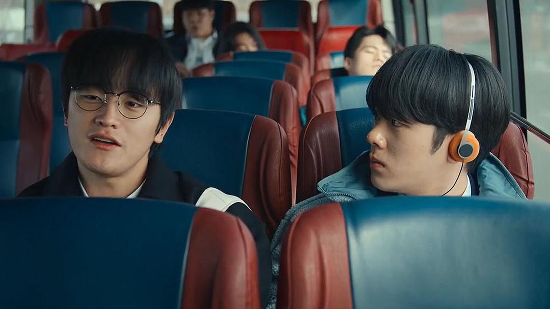 Bukti Kang Yoon Ki Peduli dengan Kim Ui Gyeom ONE: High School Heroes