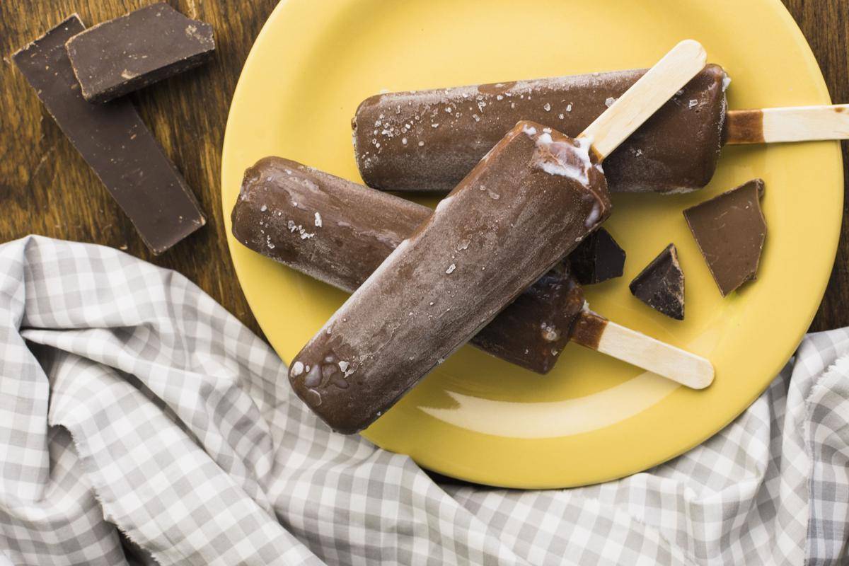 ilustrasi Es Krim Alpukat Cokelat Homemade (freepik.com/freepik)